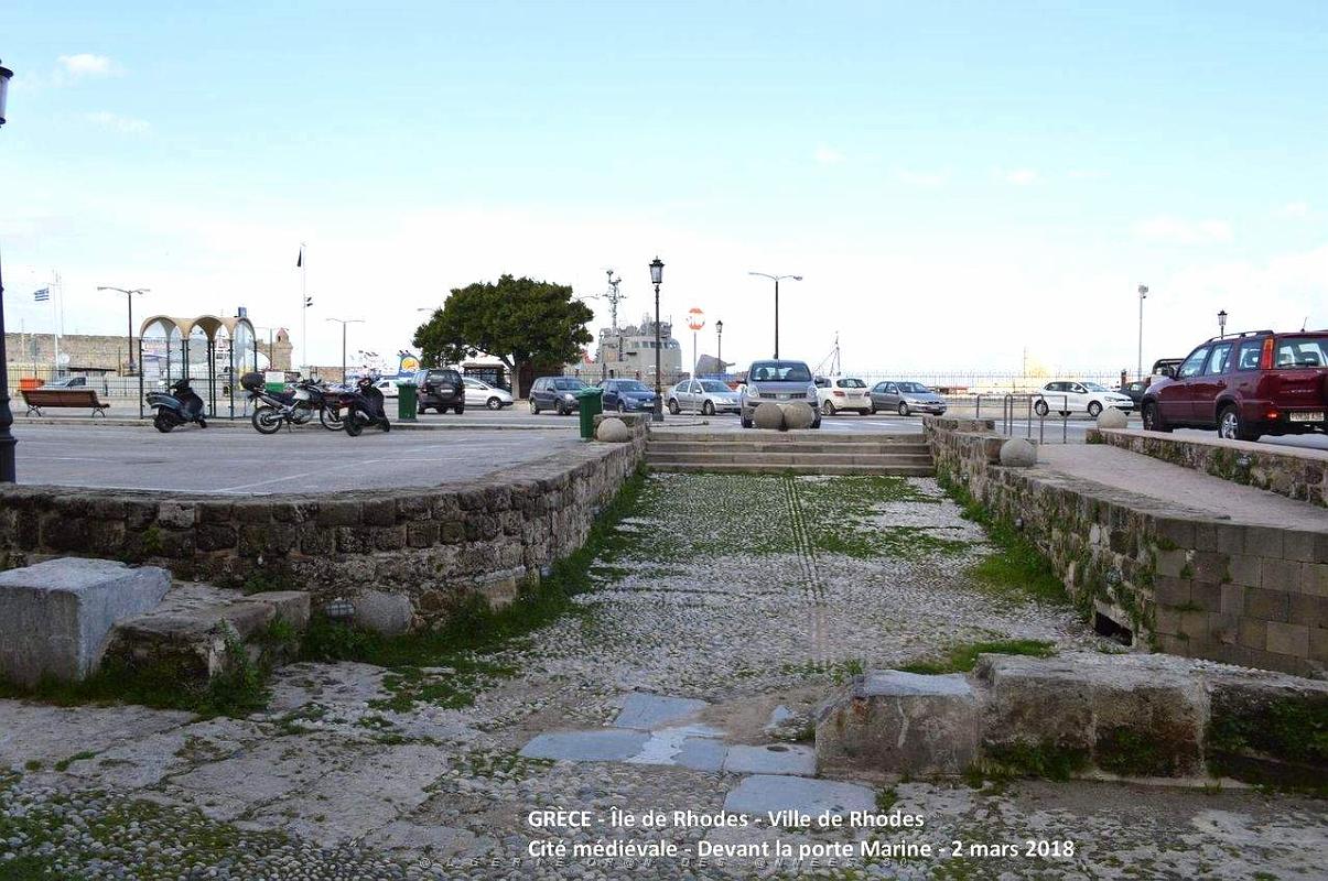 085- Rhodes-Cite medievale .JPG
